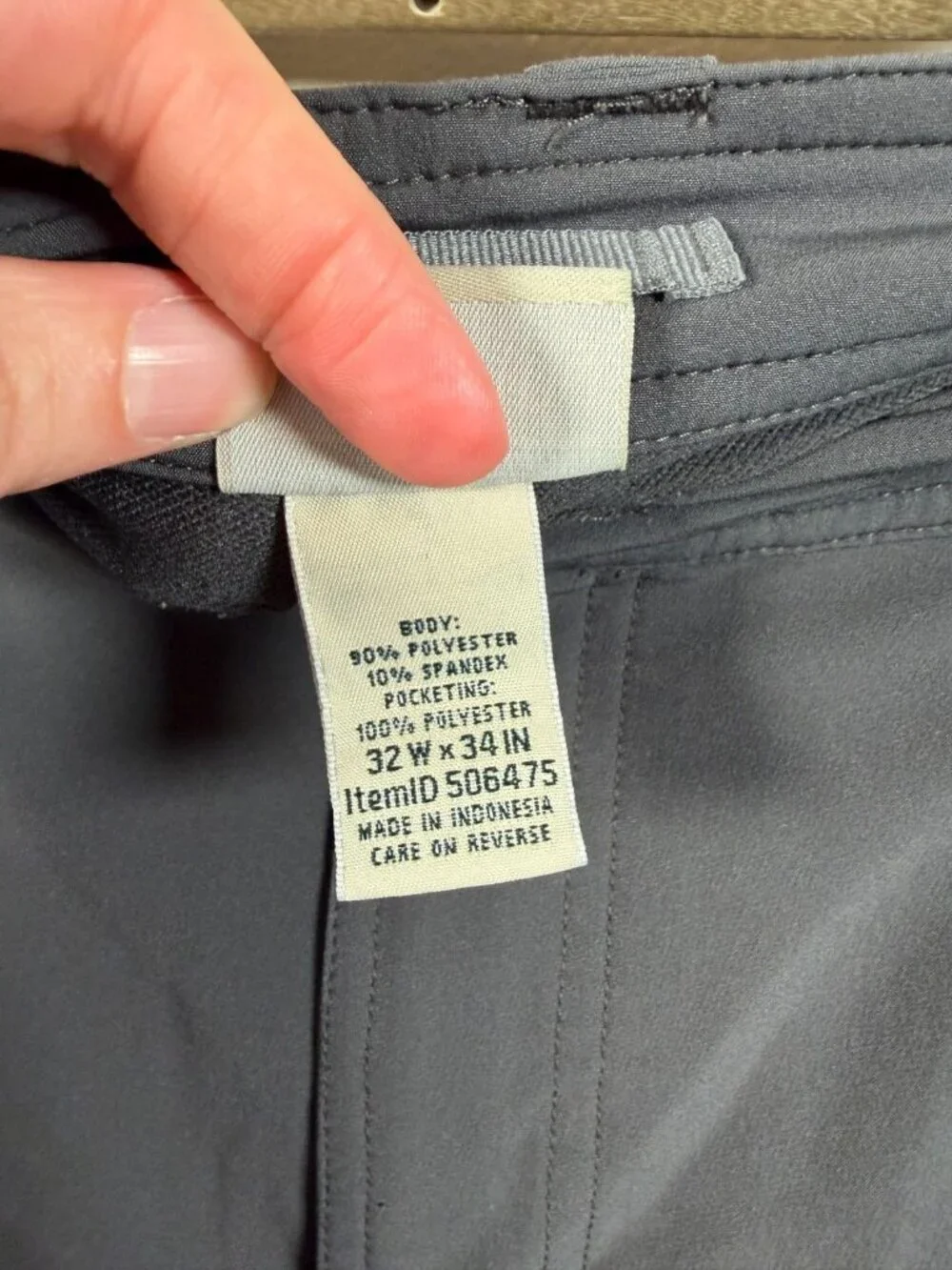 L.L. Bean Men's VentureStretch Five-Pocket Pants Size 32x34 Gray Straight Leg